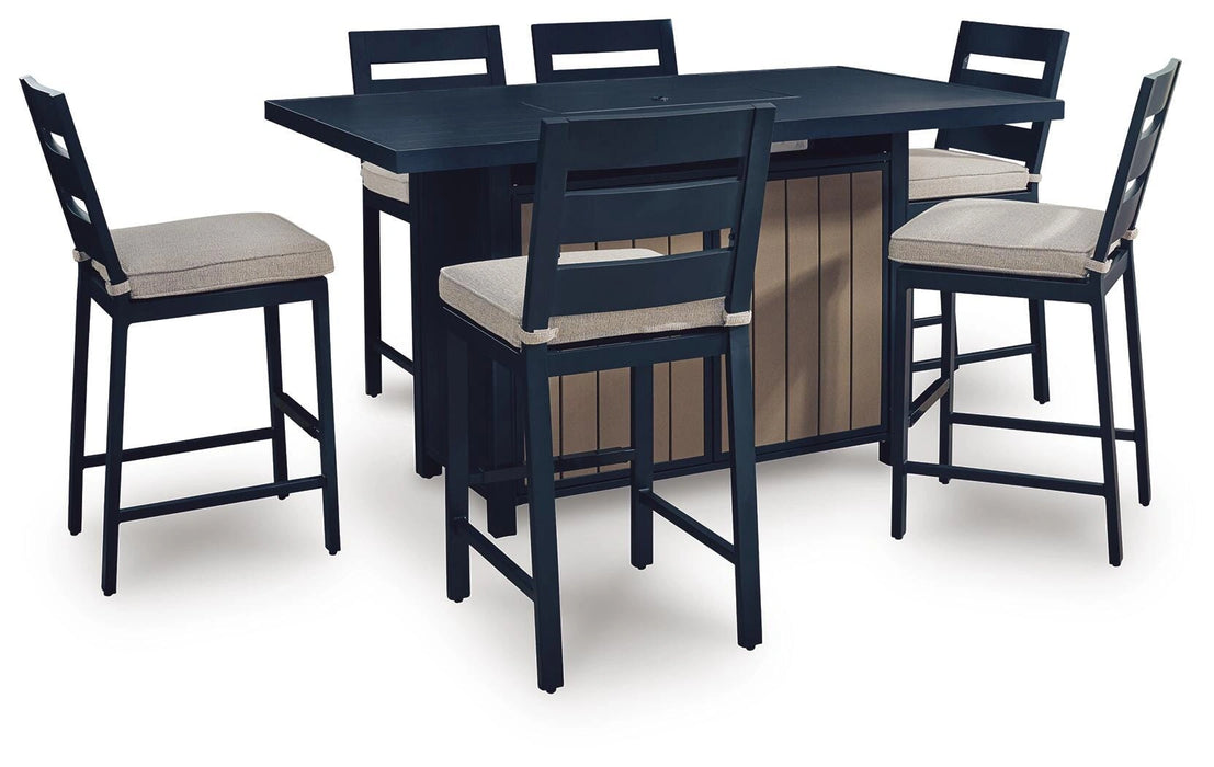 East Beach Outdoor Dining Set