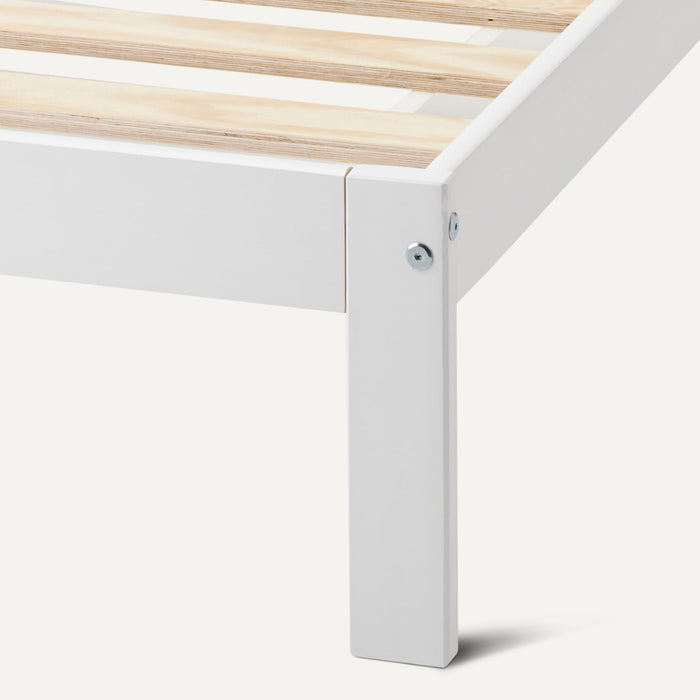 Amazon Basics Twin Bed Frame with Headboard, Solid Pine Wood with Bed Slats, Support, White
