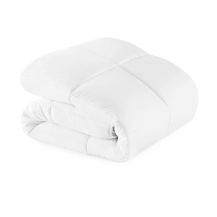 Down Alternative Microfiber Comforter
